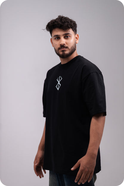 REVER – Oversized T-Shirt – Black [JOJO] Print - REVER