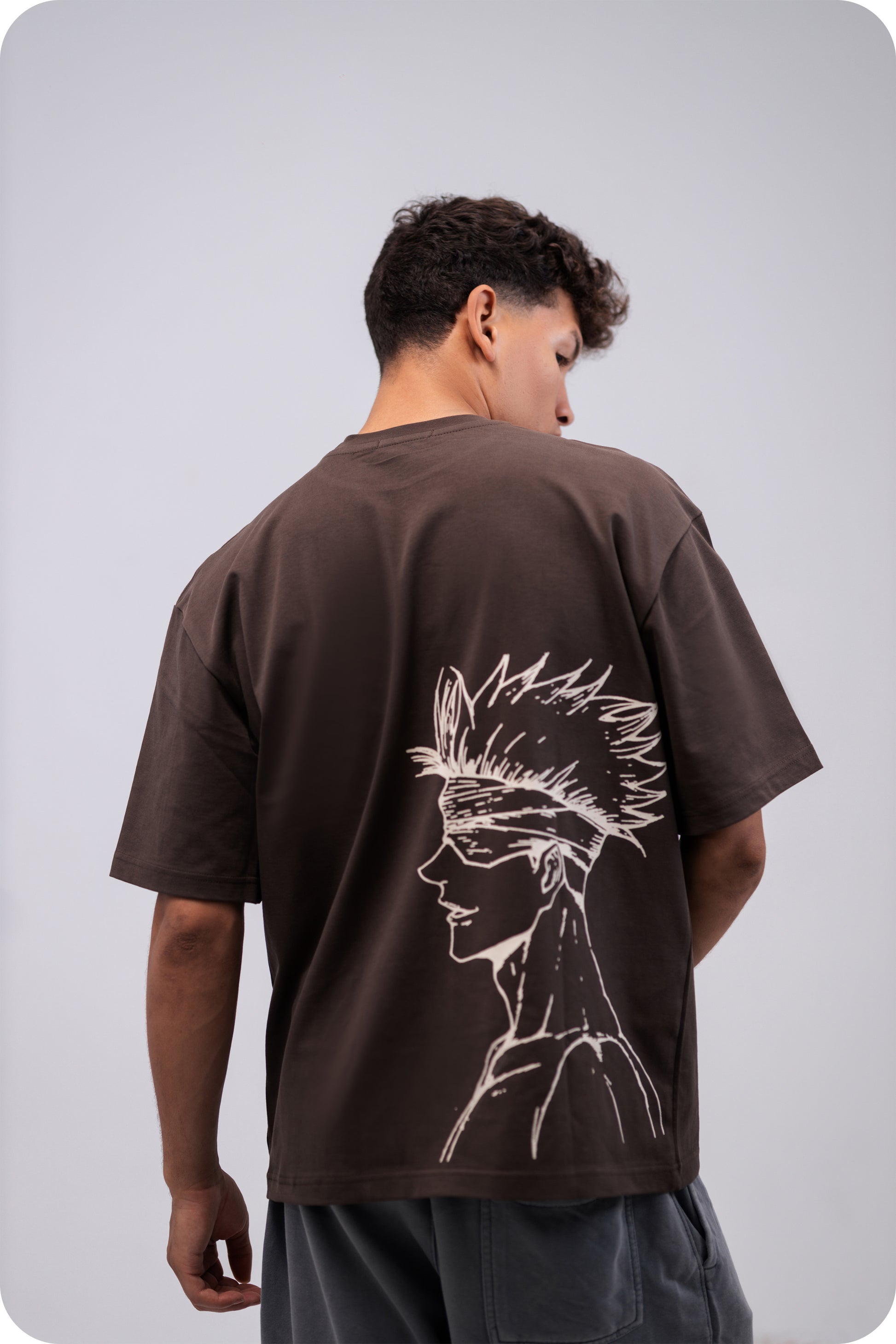REVER – Oversized T-Shirt – Brown [JOJO] Print - REVER