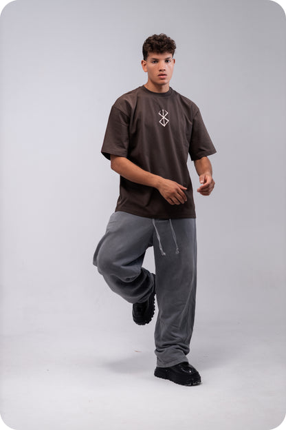 REVER – Oversized T-Shirt – Brown [JOJO] Print - REVER