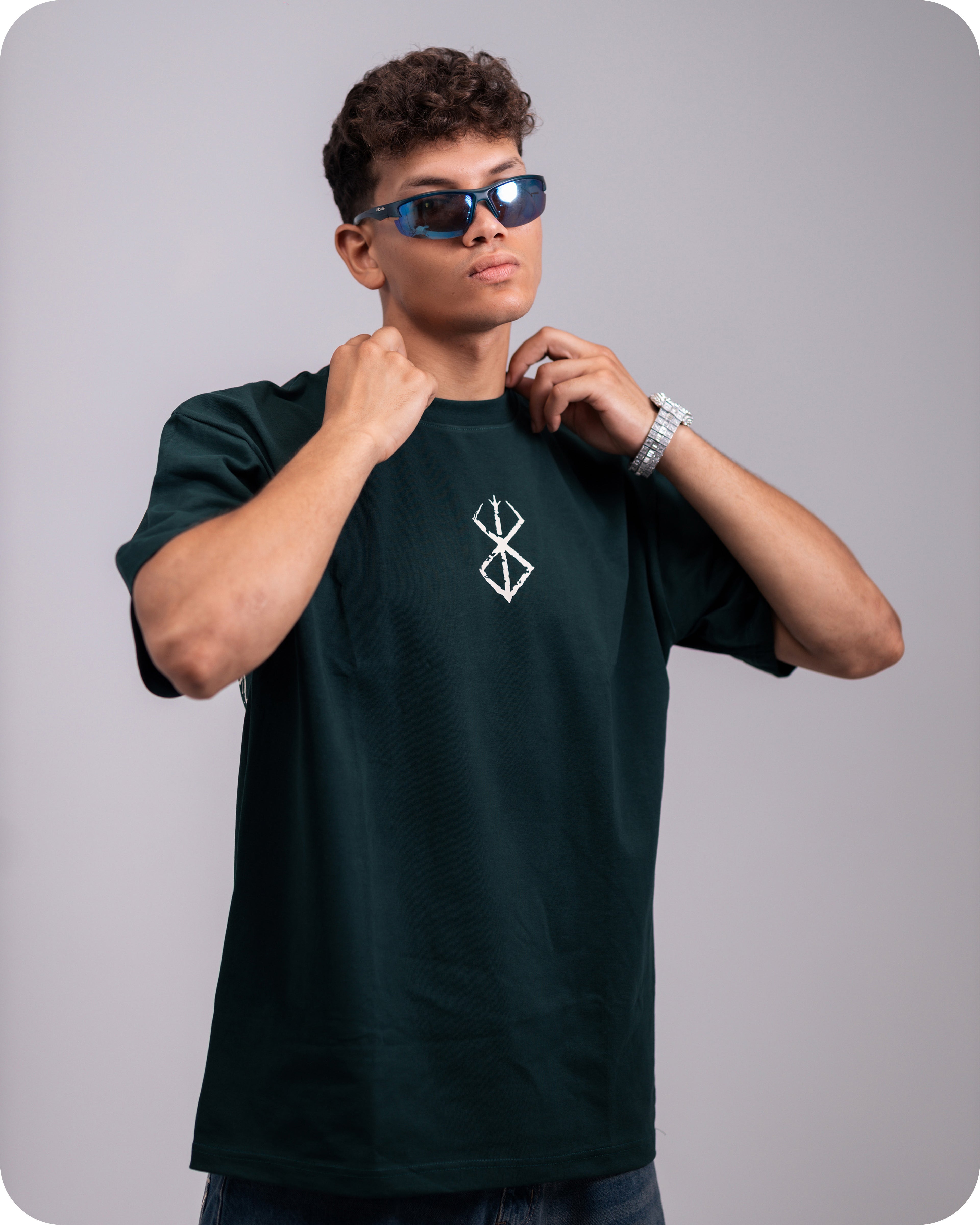 REVER – Oversized T-Shirt – Dark Green [JOJO] Print - REVER