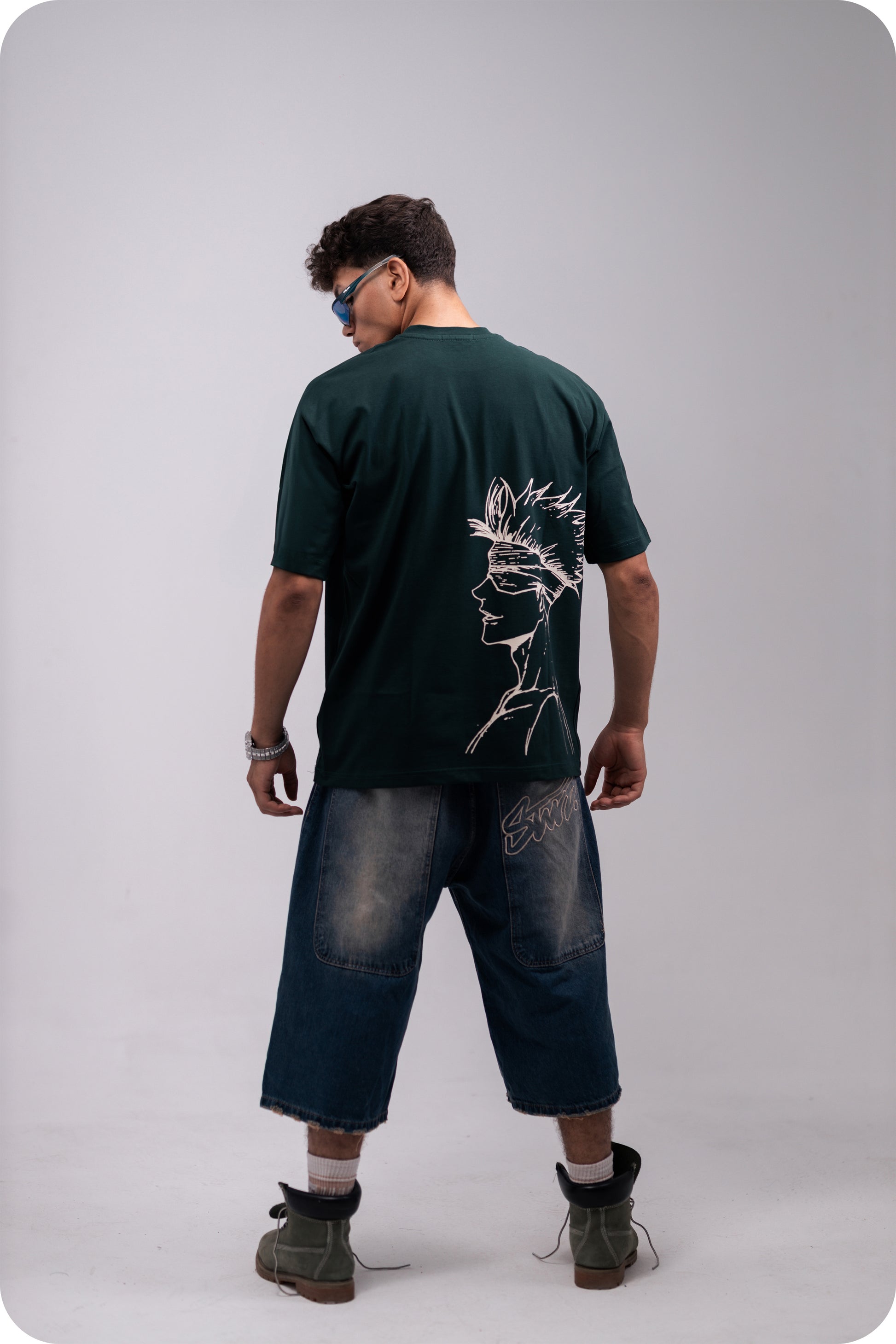 REVER – Oversized T-Shirt – Dark Green [JOJO] Print - REVER