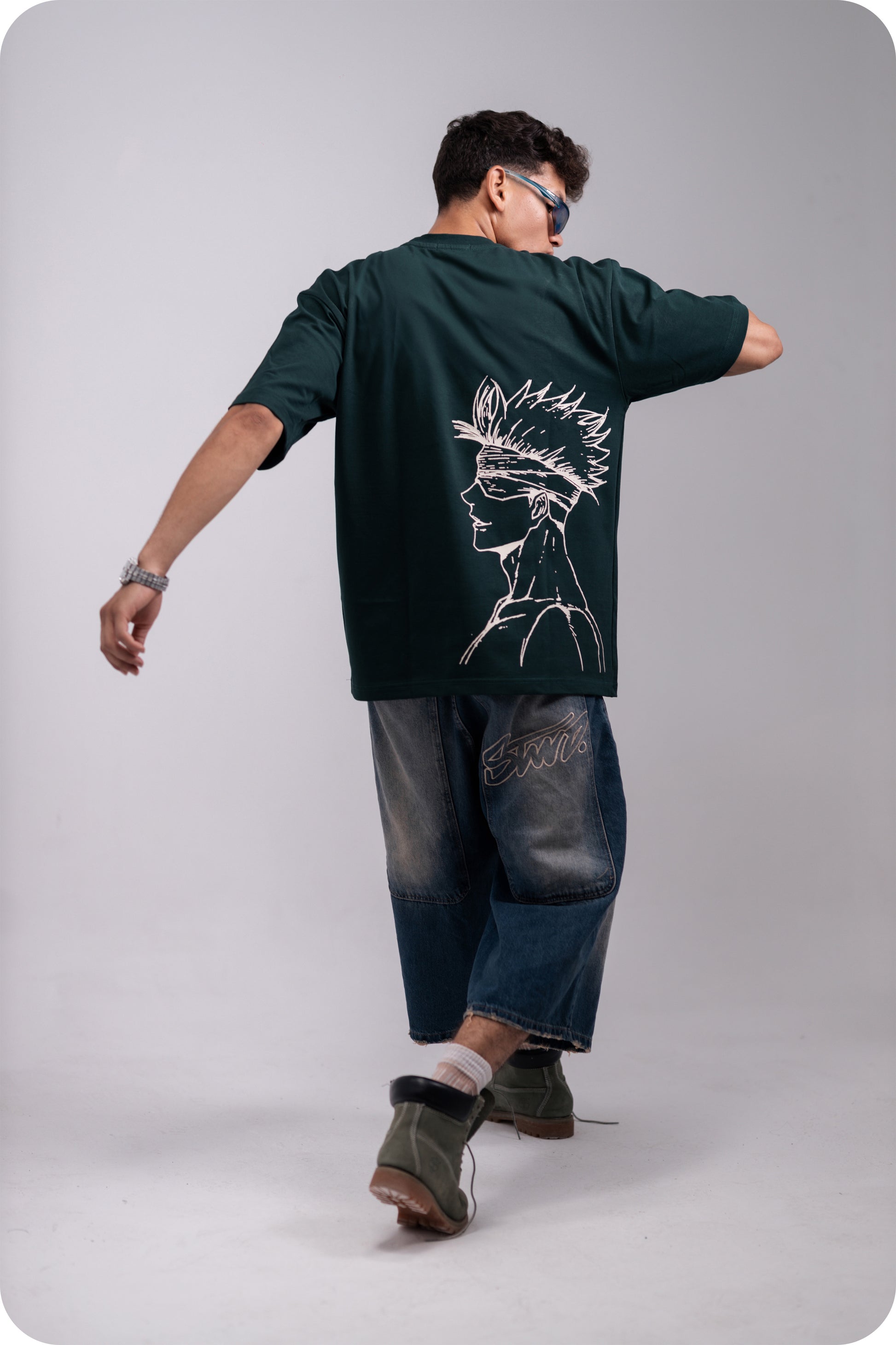 REVER – Oversized T-Shirt – Dark Green [JOJO] Print - REVER