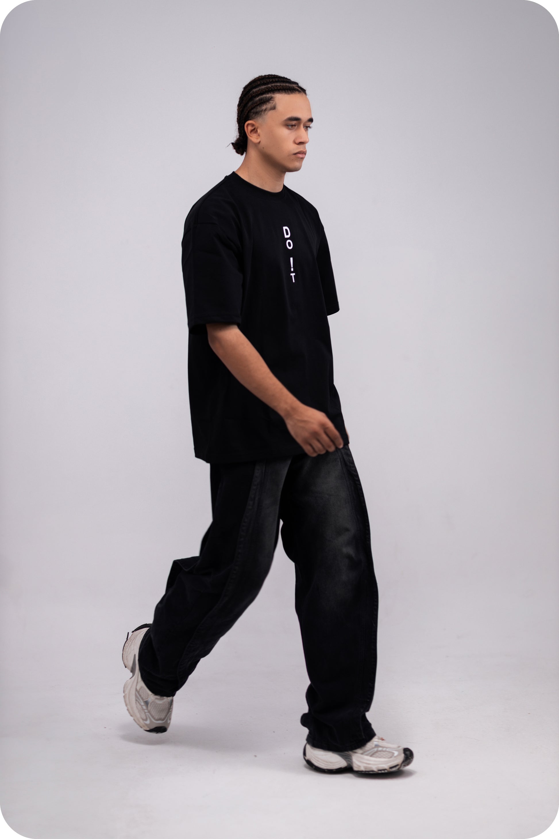 REVER – Oversized T-Shirt – Black [Just Do It] Print - REVER
