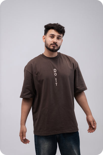REVER – Oversized T-Shirt – Brown [Just Do It] Print - REVER