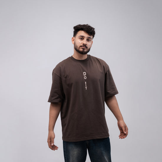 REVER – Oversized T-Shirt – Brown [Just Do It] Print - REVER