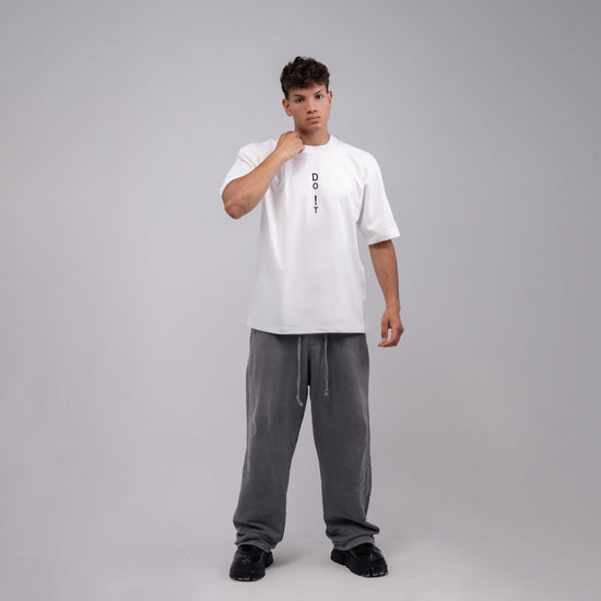 REVER – Oversized T-Shirt – Brown [Just Do It] Print - REVER