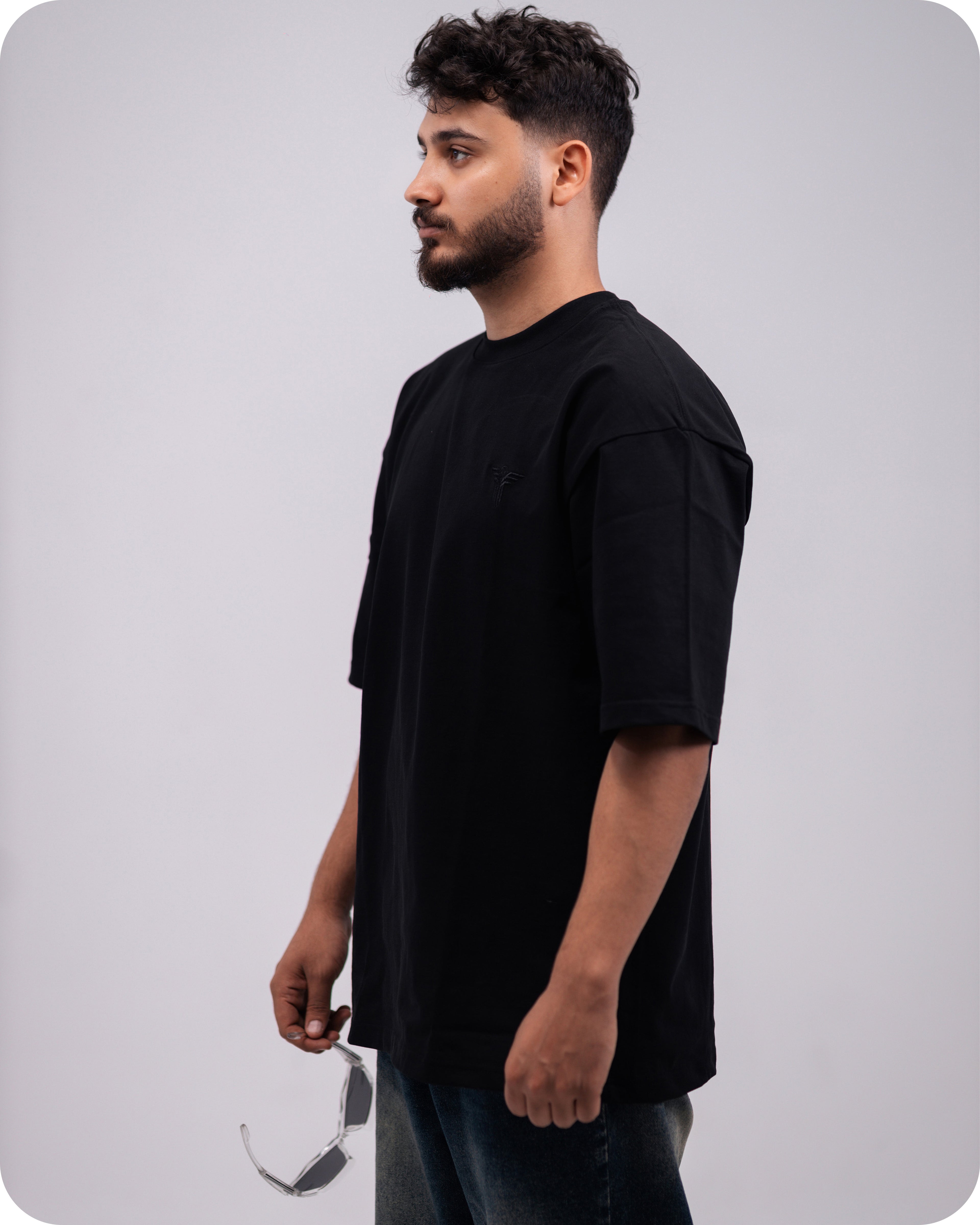 REVER - Oversized T-Shirt - Black [Plain] - REVER