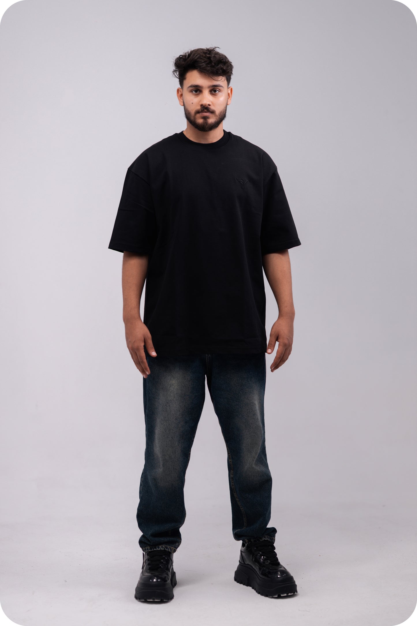 REVER - Oversized T-Shirt - Black [Plain] - REVER