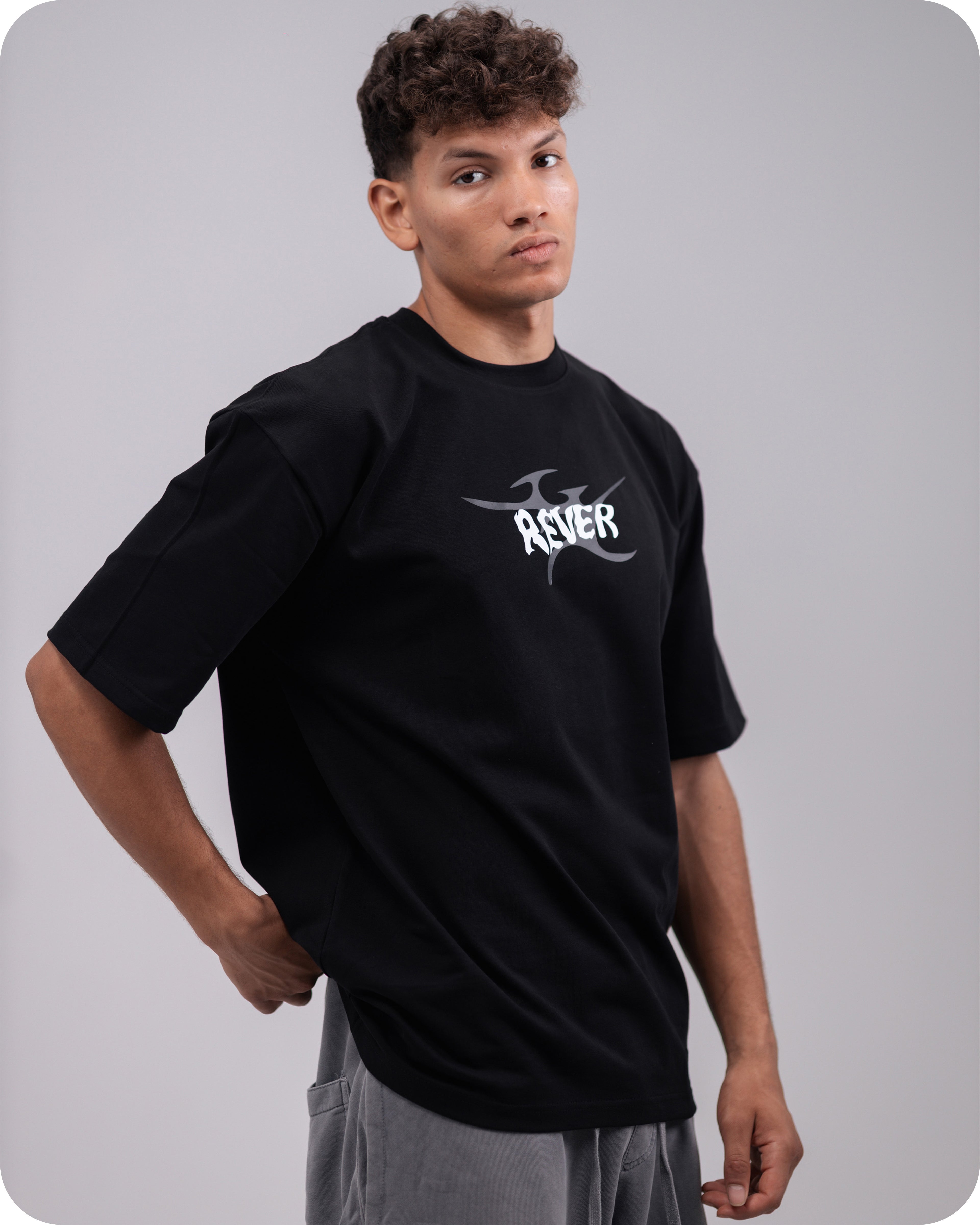 REVER – Oversized T-Shirt – Black [REVER design] Print - REVER