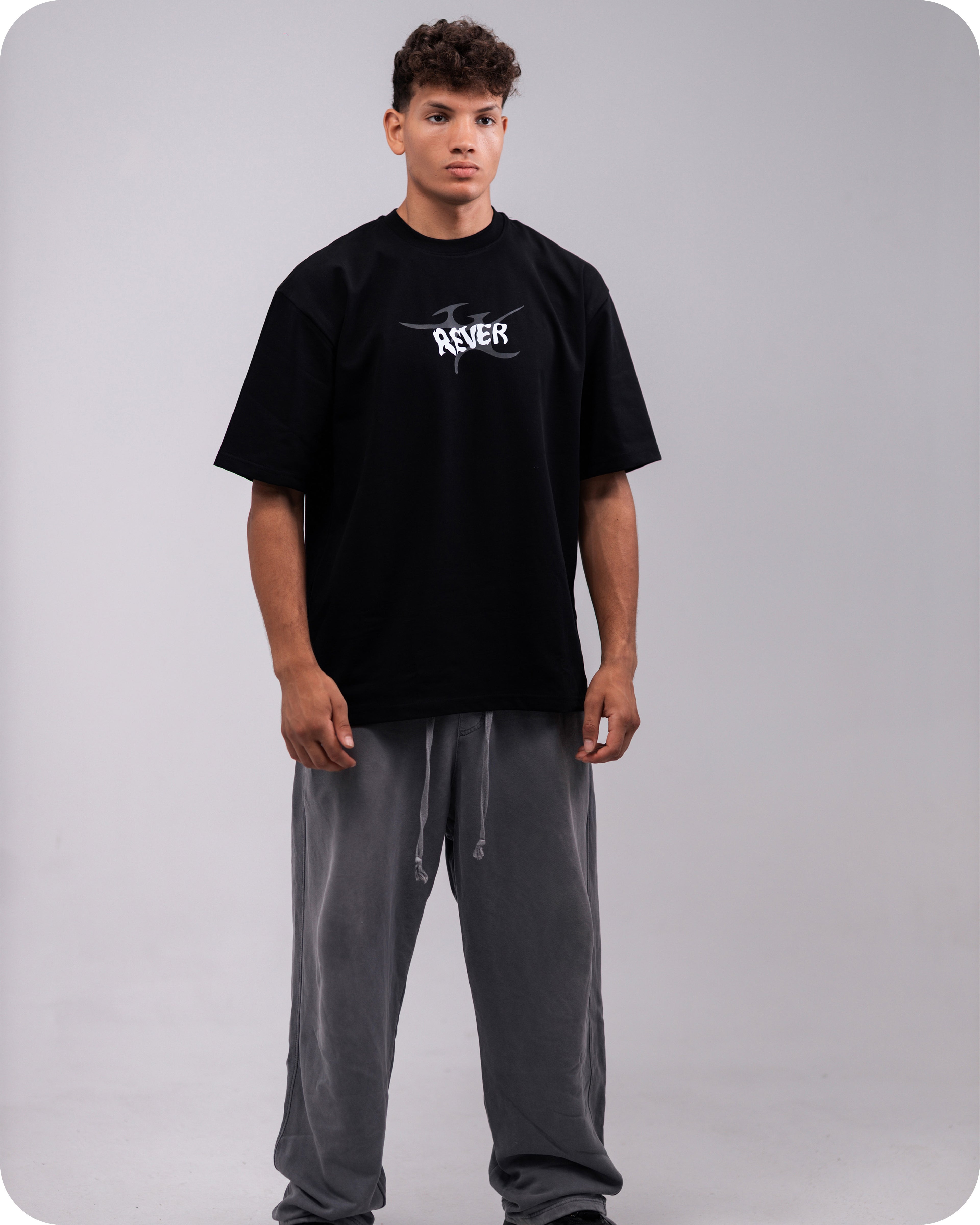 REVER – Oversized T-Shirt – Black [REVER design] Print - REVER