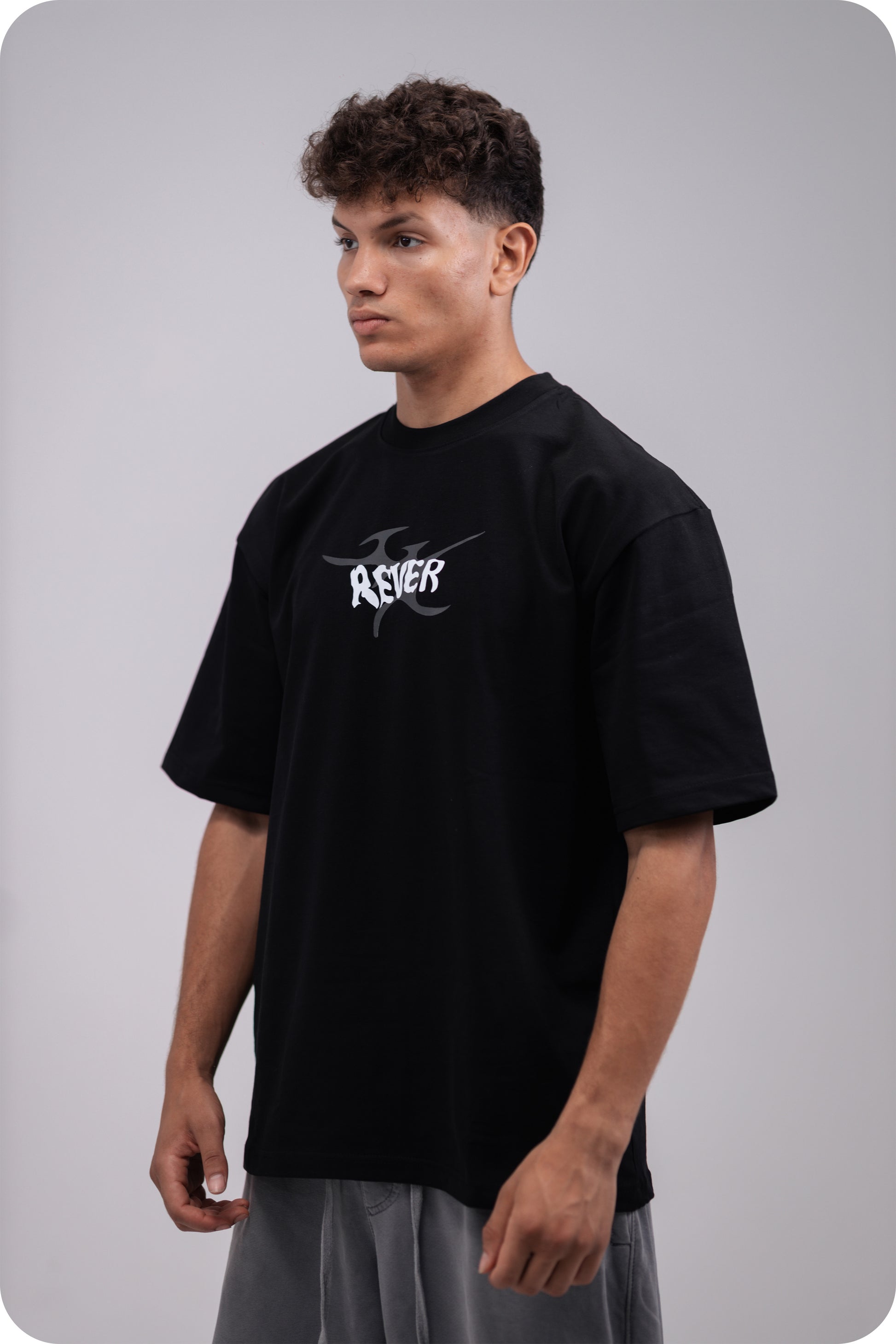 REVER – Oversized T-Shirt – Black [REVER design] Print - REVER