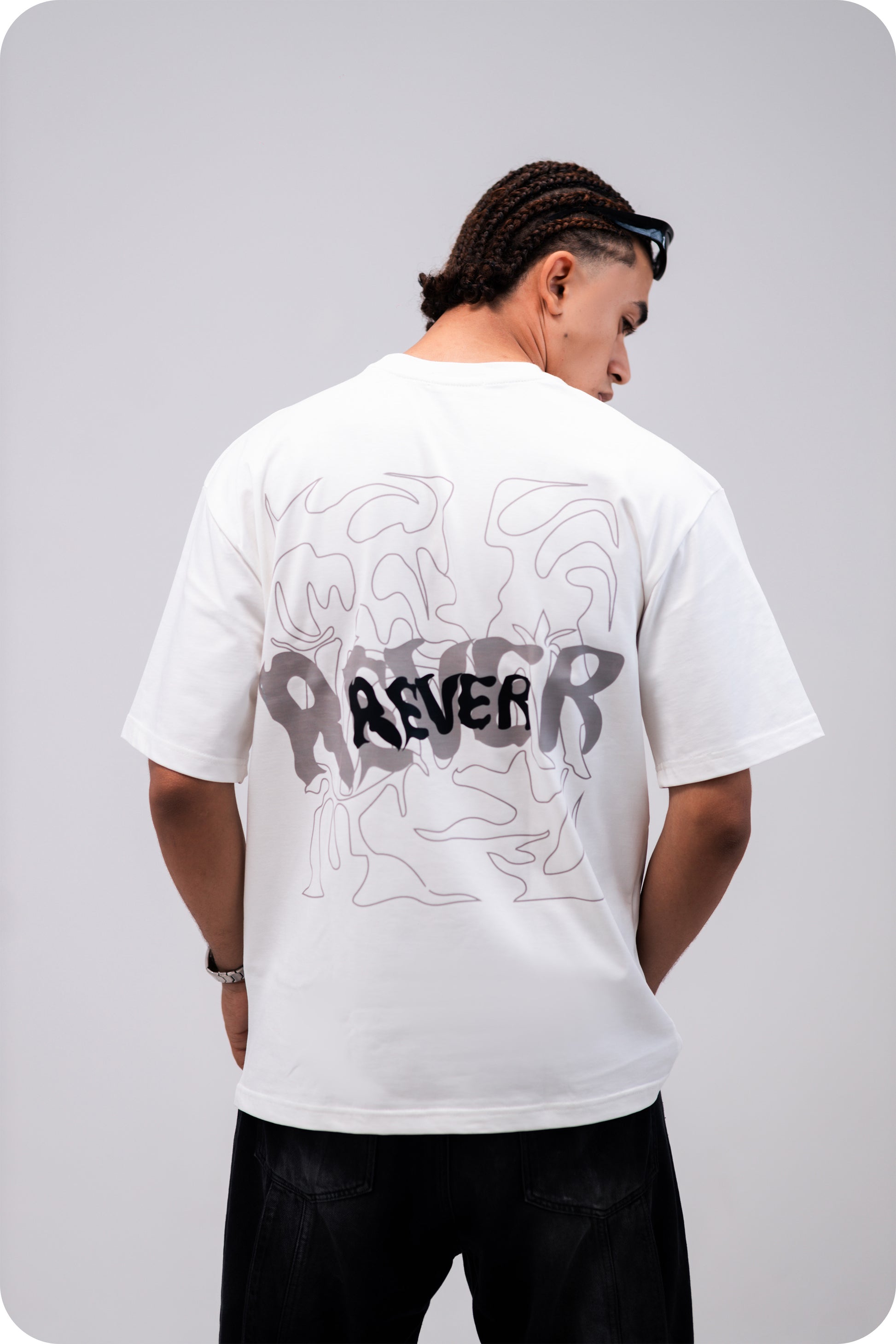 REVER – Oversized T-Shirt – Off - white [REVER design] Print - REVER