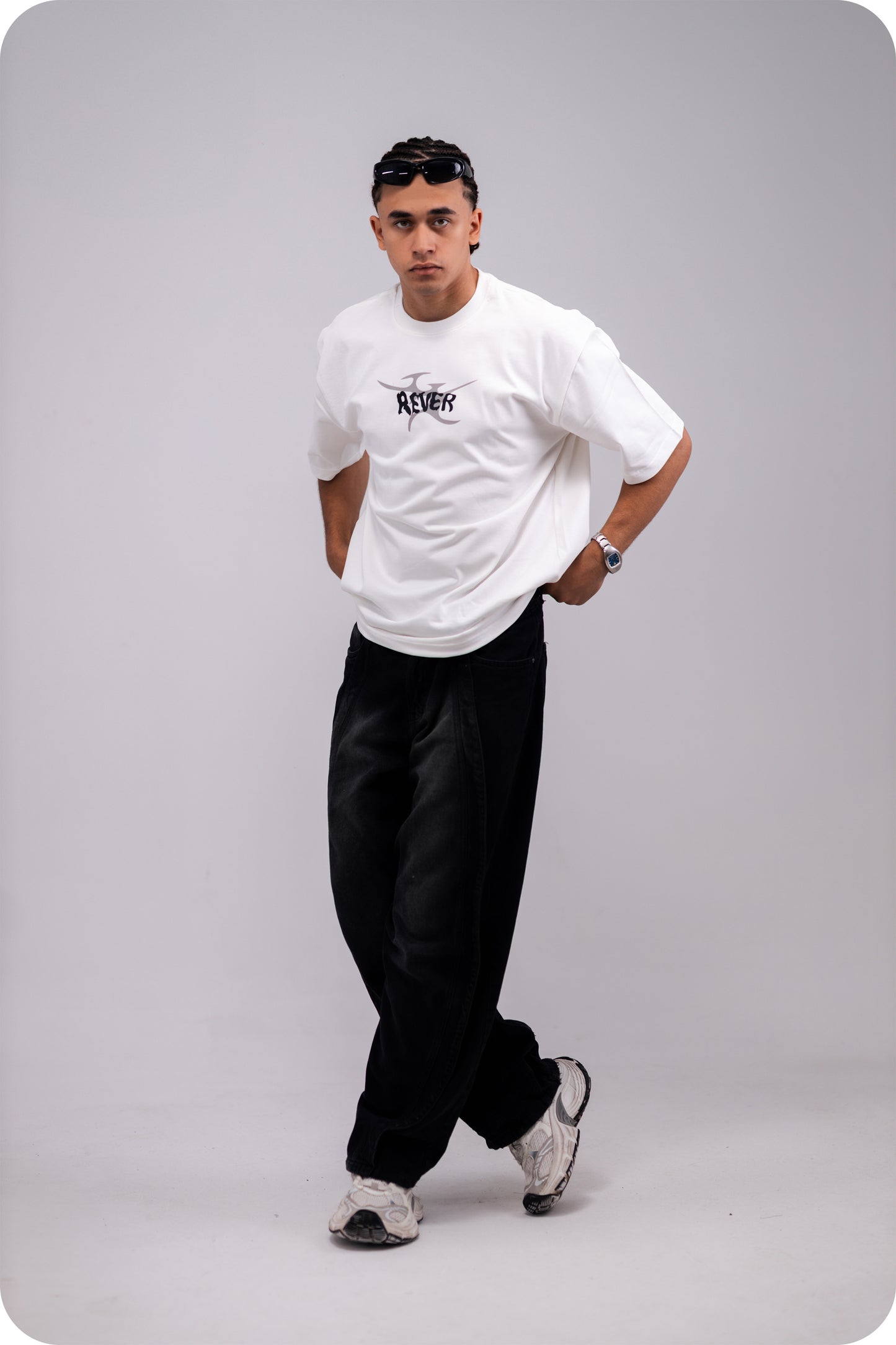 REVER – Oversized T-Shirt – Off - white [REVER design] Print - REVER