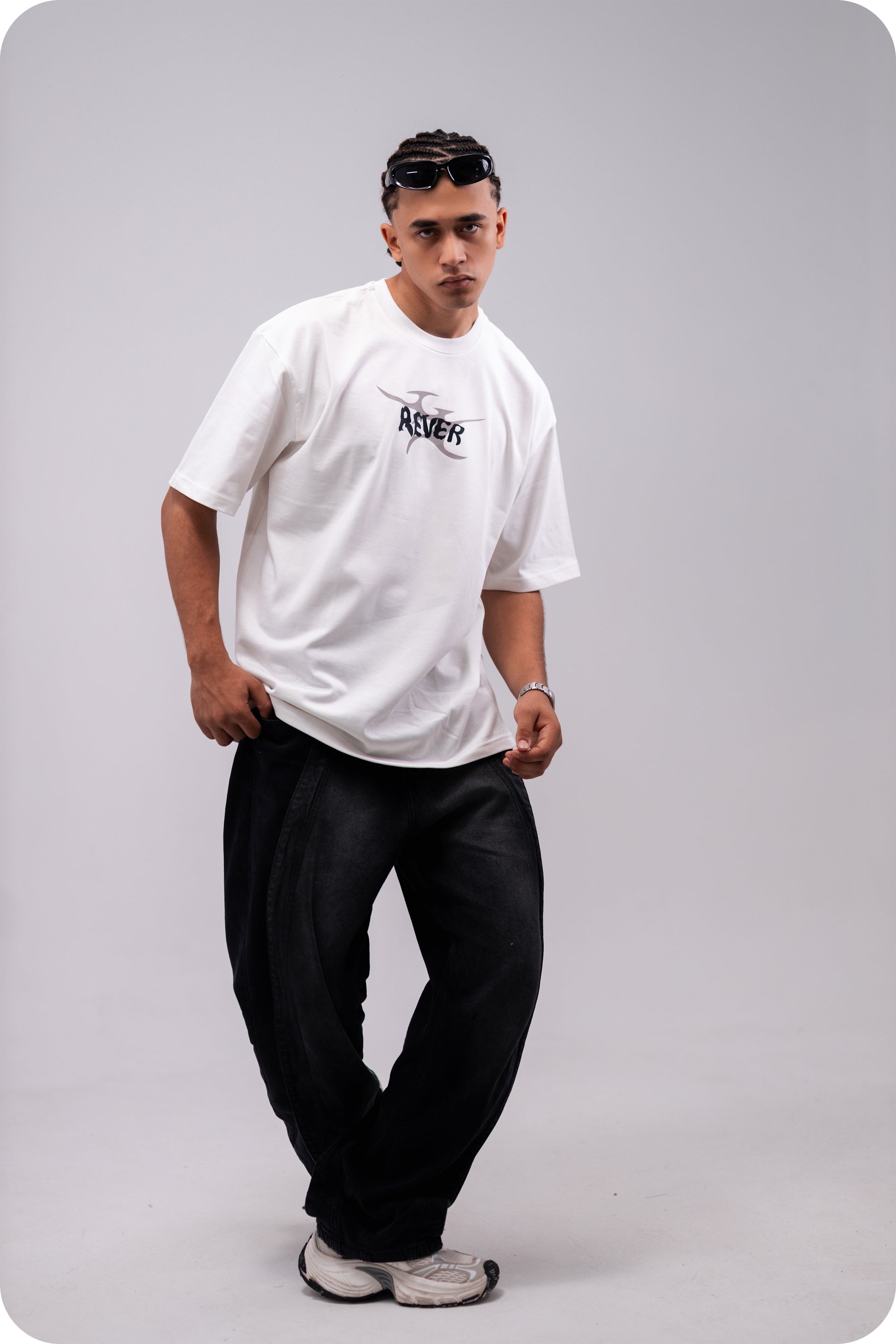 REVER – Oversized T-Shirt – Off - white [REVER design] Print - REVER