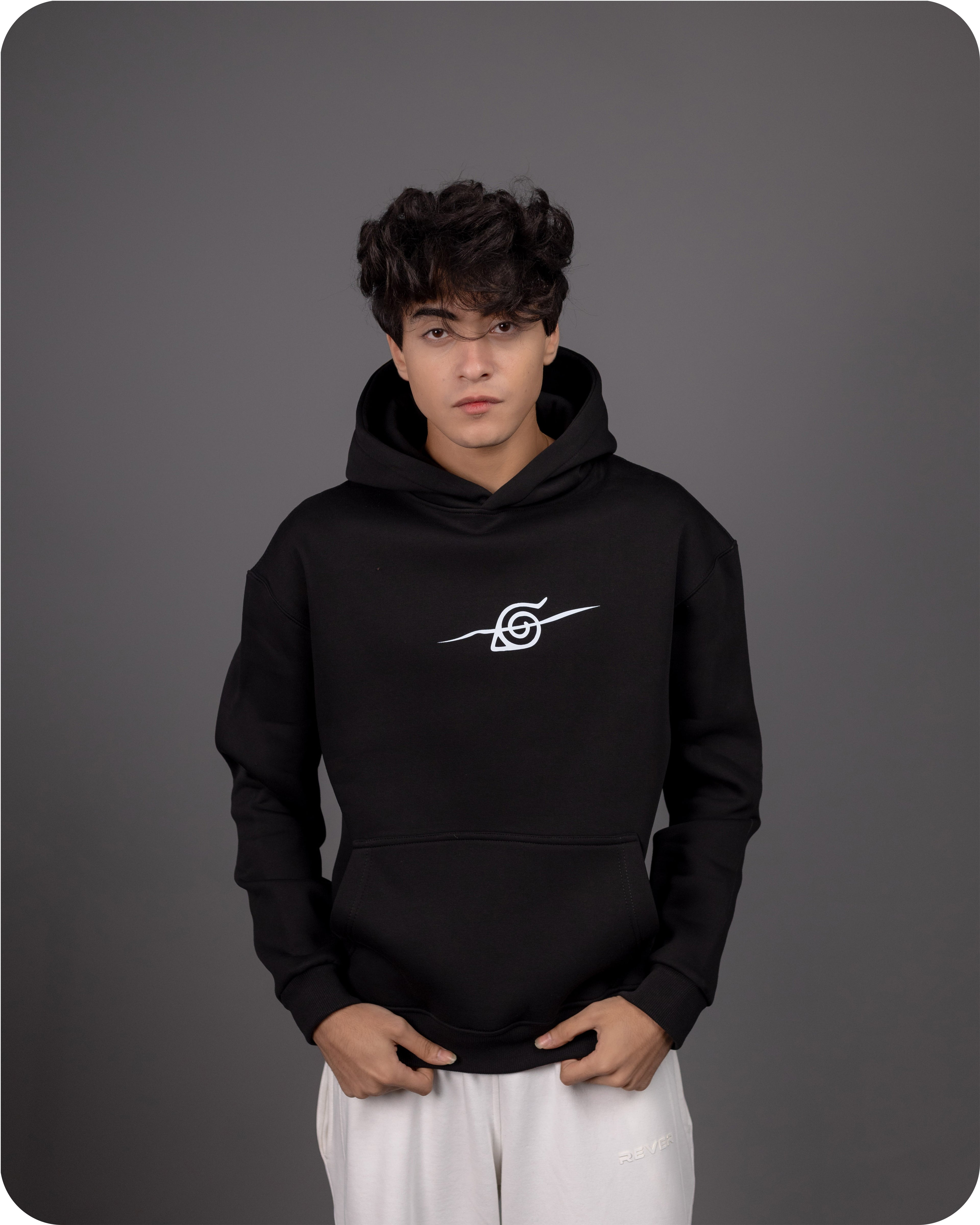 REVER – Oversized Hoodie – Black NARUTO Print – Premium soft fabric, relaxed fit for ultimate comfort and effortless street style.
