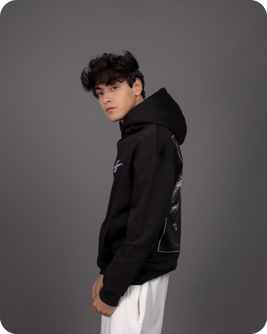 REVER – Oversized Hoodie – Black NARUTO Print – Premium soft fabric, relaxed fit for ultimate comfort and effortless street style.