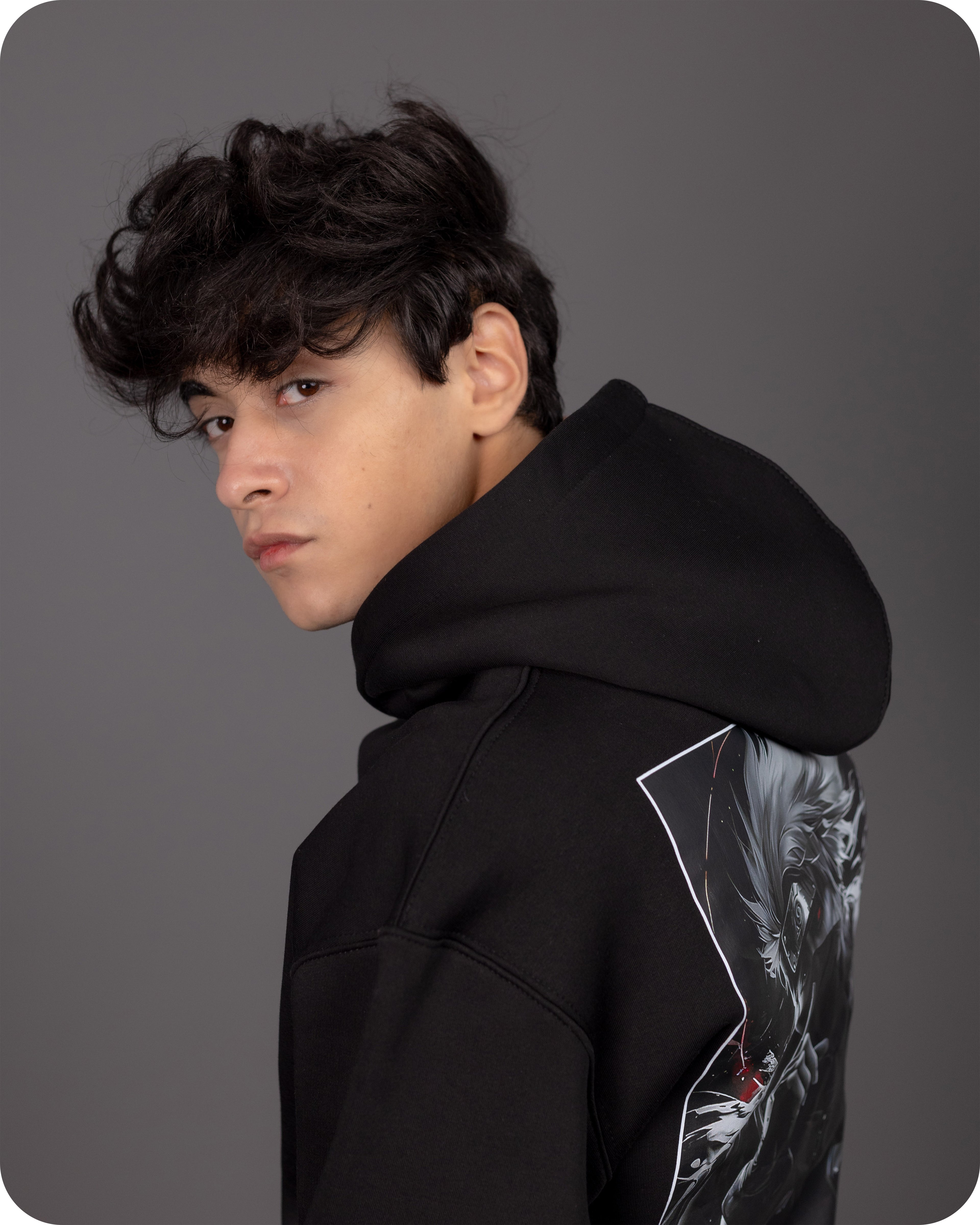 REVER – Oversized Hoodie – Black NARUTO Print – Premium soft fabric, relaxed fit for ultimate comfort and effortless street style.