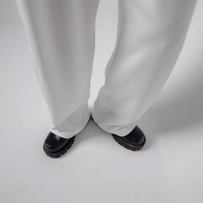REVER – Baggy Pants – Off White PLAIN Baggy Pants – Premium soft fabric, relaxed fit for ultimate comfort and effortless street style.