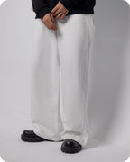 REVER – Baggy Pants – Off White PLAIN Baggy Pants – Premium soft fabric, relaxed fit for ultimate comfort and effortless street style.