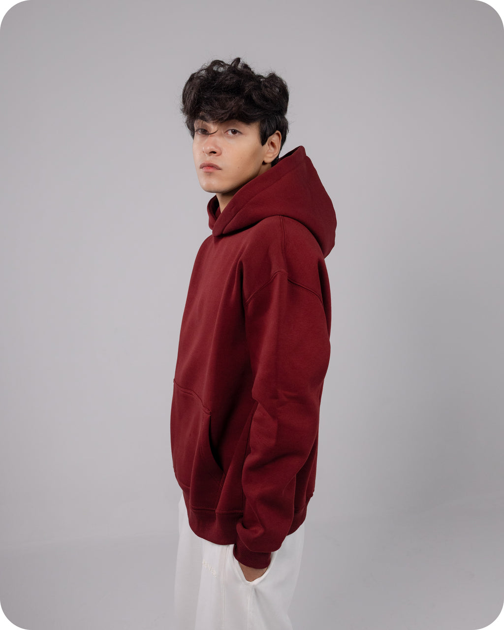 REVER – Oversized Hoodie – Burgundy PLAIN Hoodie Print – Premium soft fabric, relaxed fit for ultimate comfort and effortless street style.