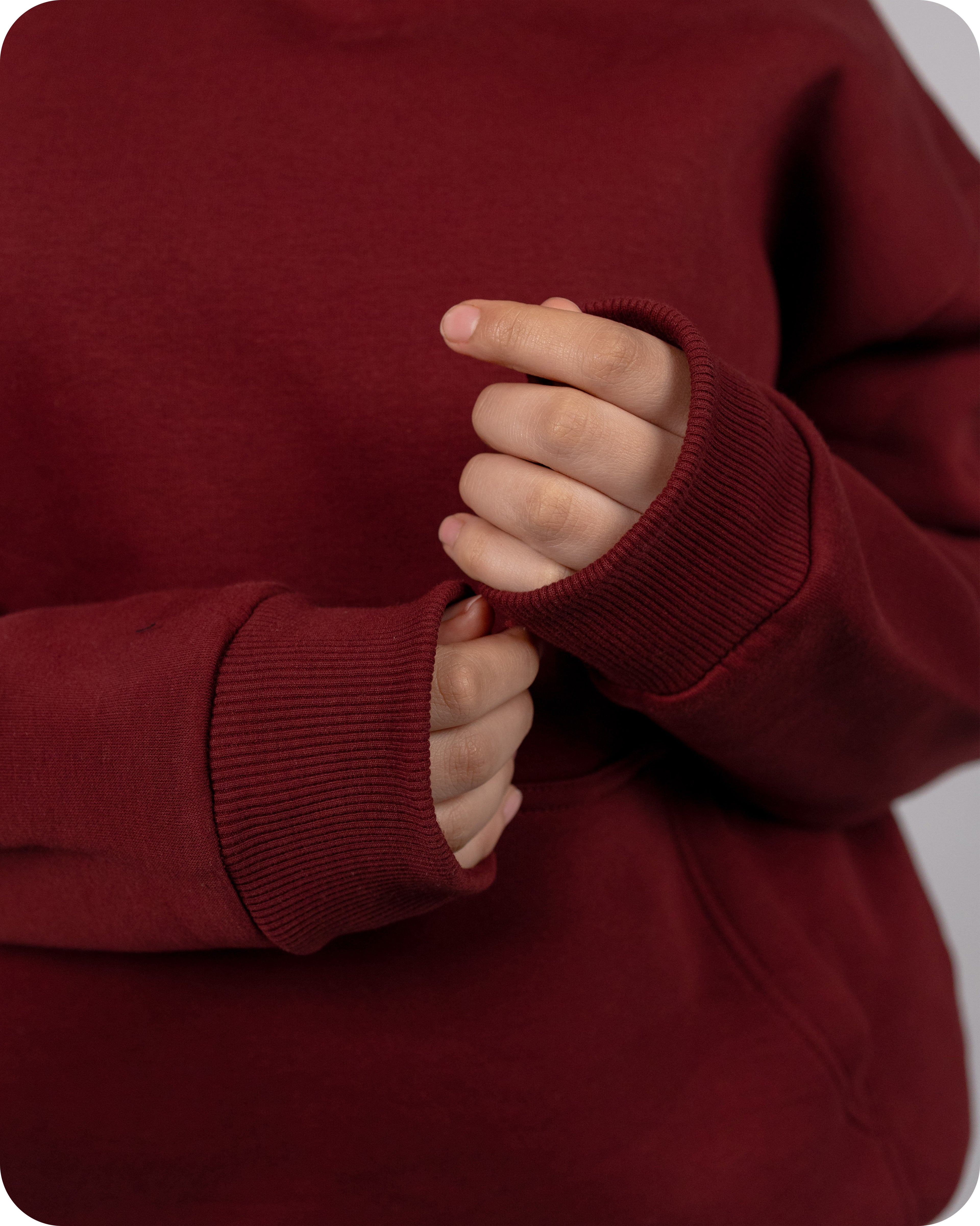 REVER – Oversized Hoodie – Burgundy PLAIN Hoodie Print – Premium soft fabric, relaxed fit for ultimate comfort and effortless street style.