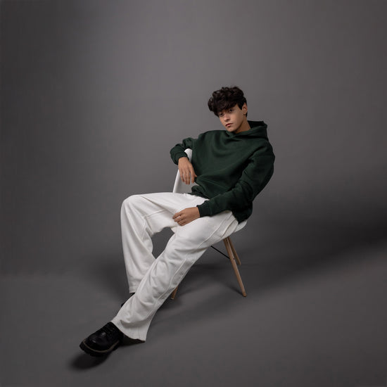 REVER – Oversized Hoodie – Dark Green PLAIN Hoodie Print – Premium soft fabric, relaxed fit for ultimate comfort and effortless street style.