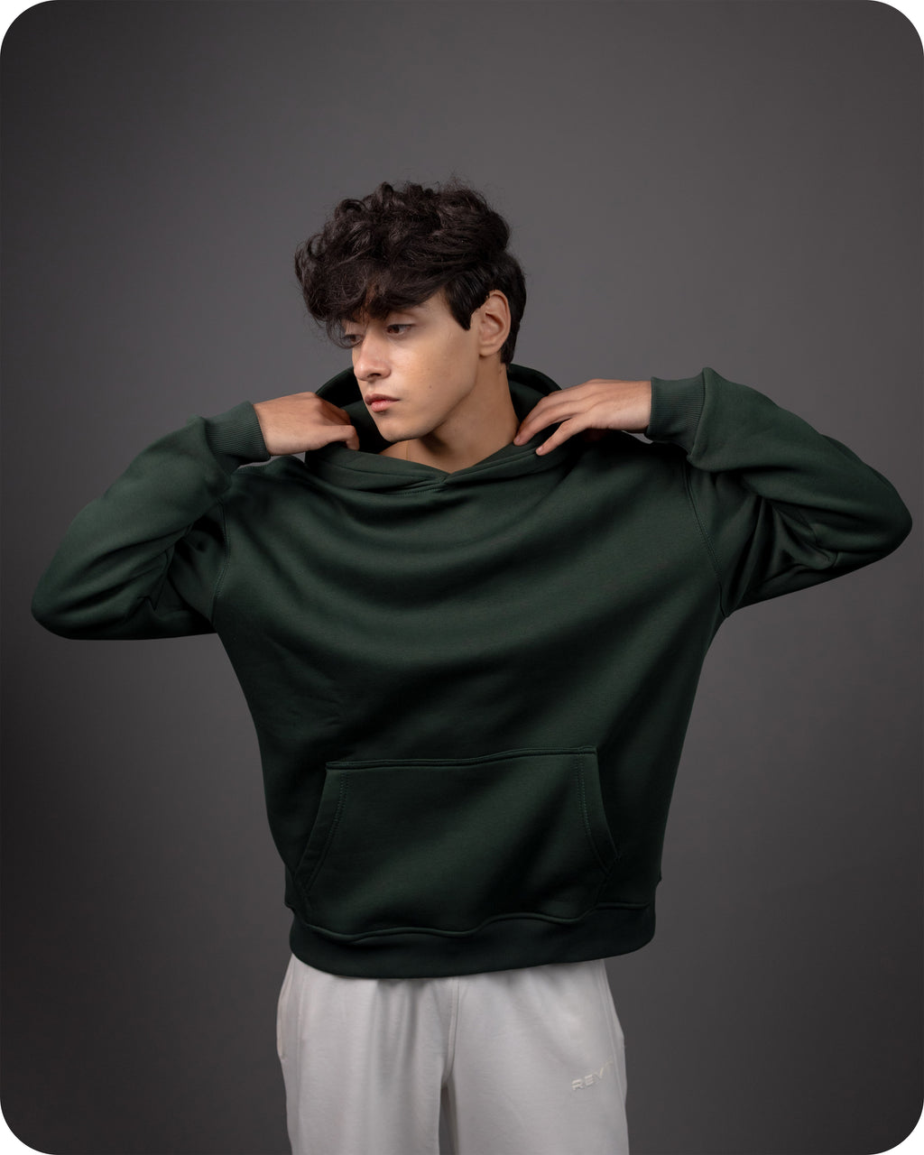 REVER – Oversized Hoodie – Dark Green PLAIN Hoodie Print – Premium soft fabric, relaxed fit for ultimate comfort and effortless street style.