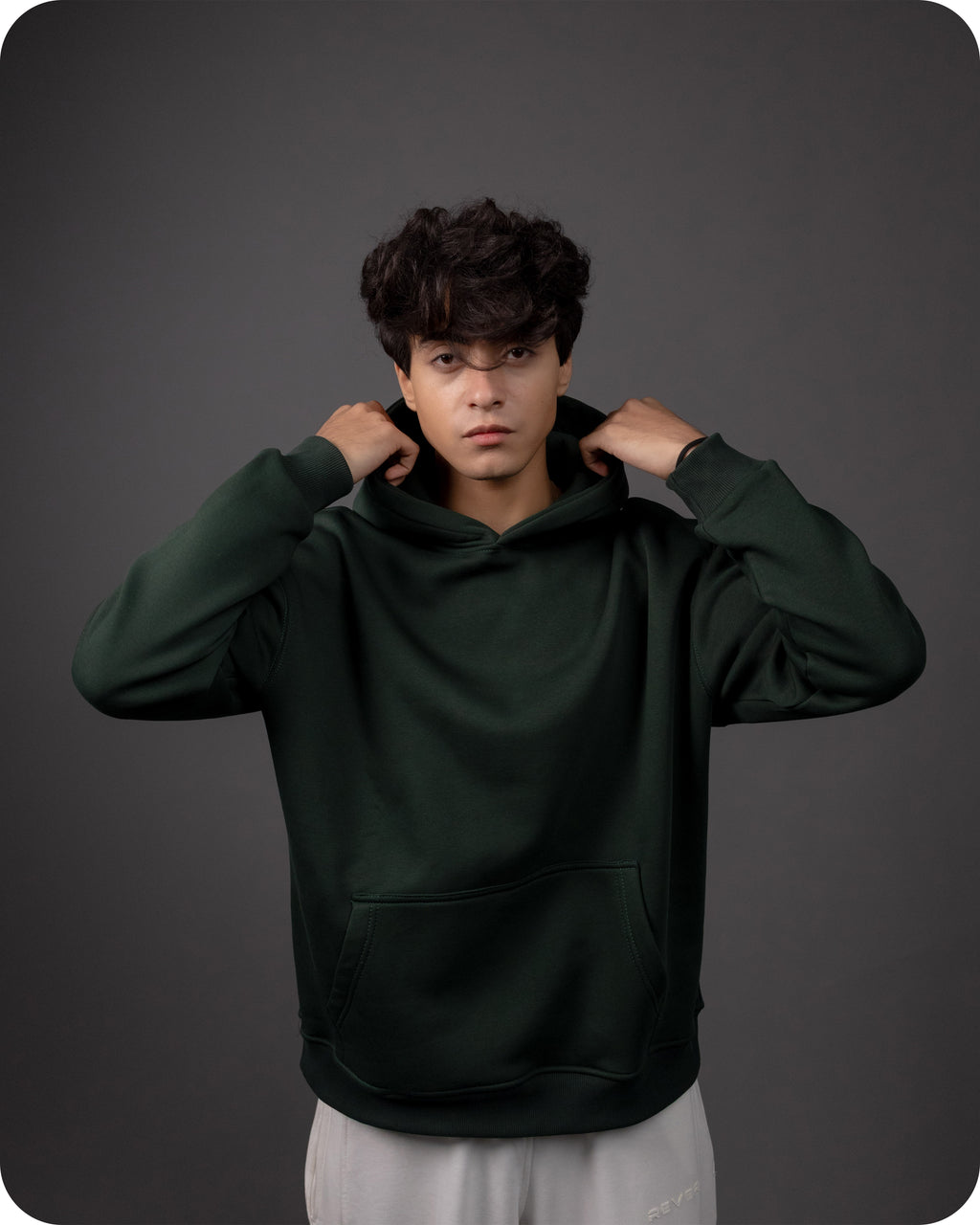 REVER – Oversized Hoodie – Dark Green PLAIN Hoodie Print – Premium soft fabric, relaxed fit for ultimate comfort and effortless street style.