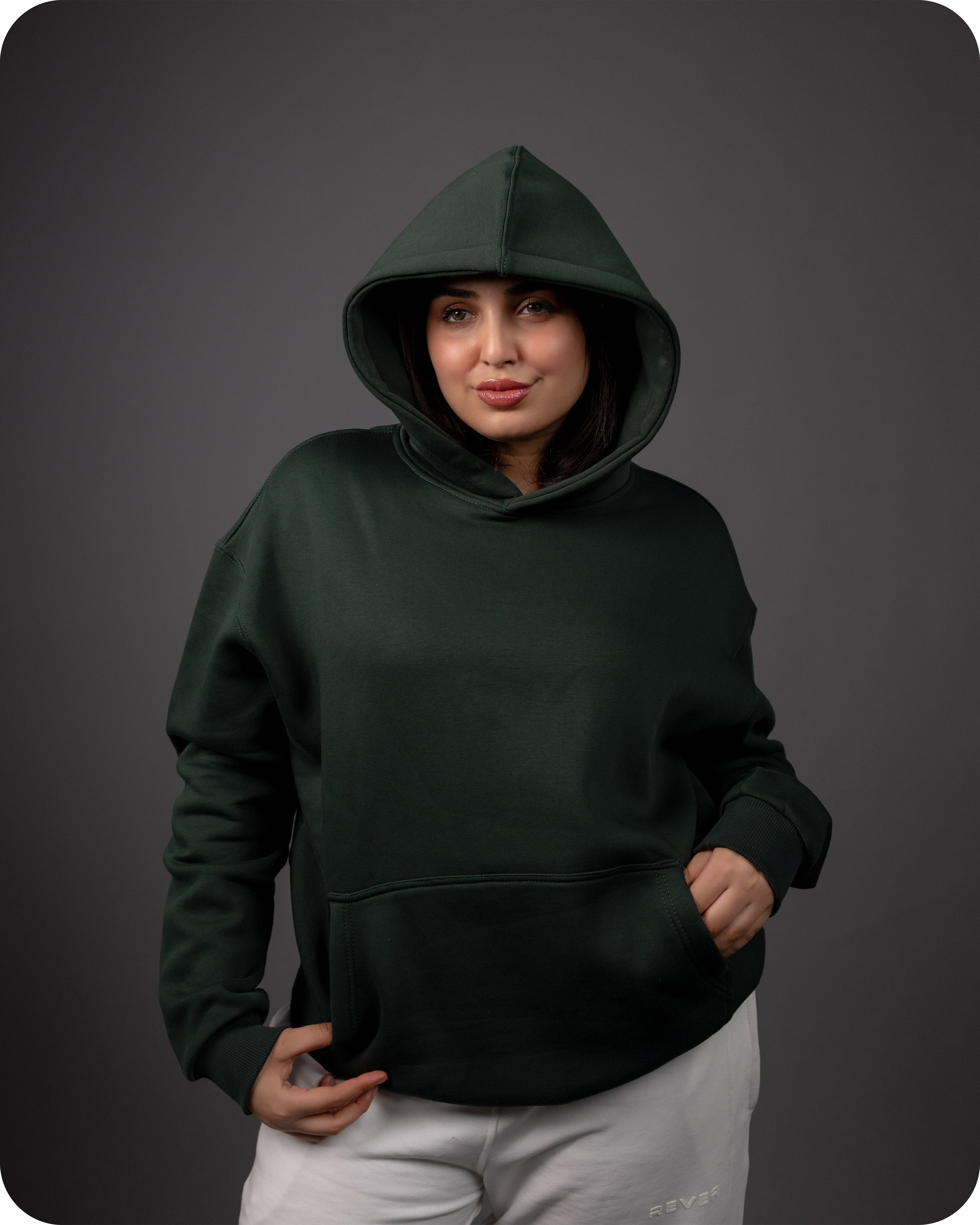 REVER – Oversized Hoodie – Dark Green PLAIN Hoodie Print – Premium soft fabric, relaxed fit for ultimate comfort and effortless street style.