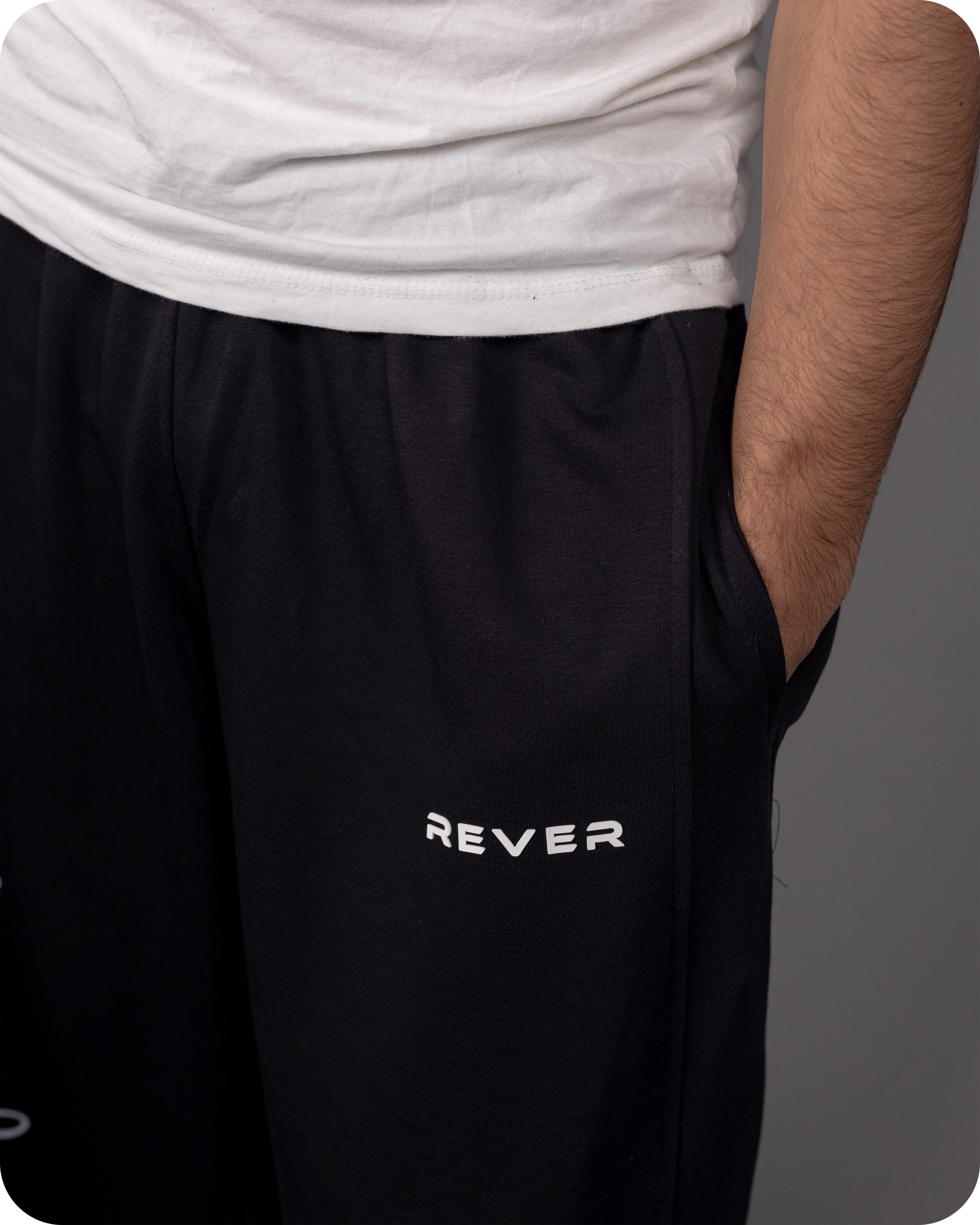 REVER – Baggy Pants – Black PRINTED Baggy Pants – Premium soft fabric, relaxed fit for ultimate comfort and effortless street style.