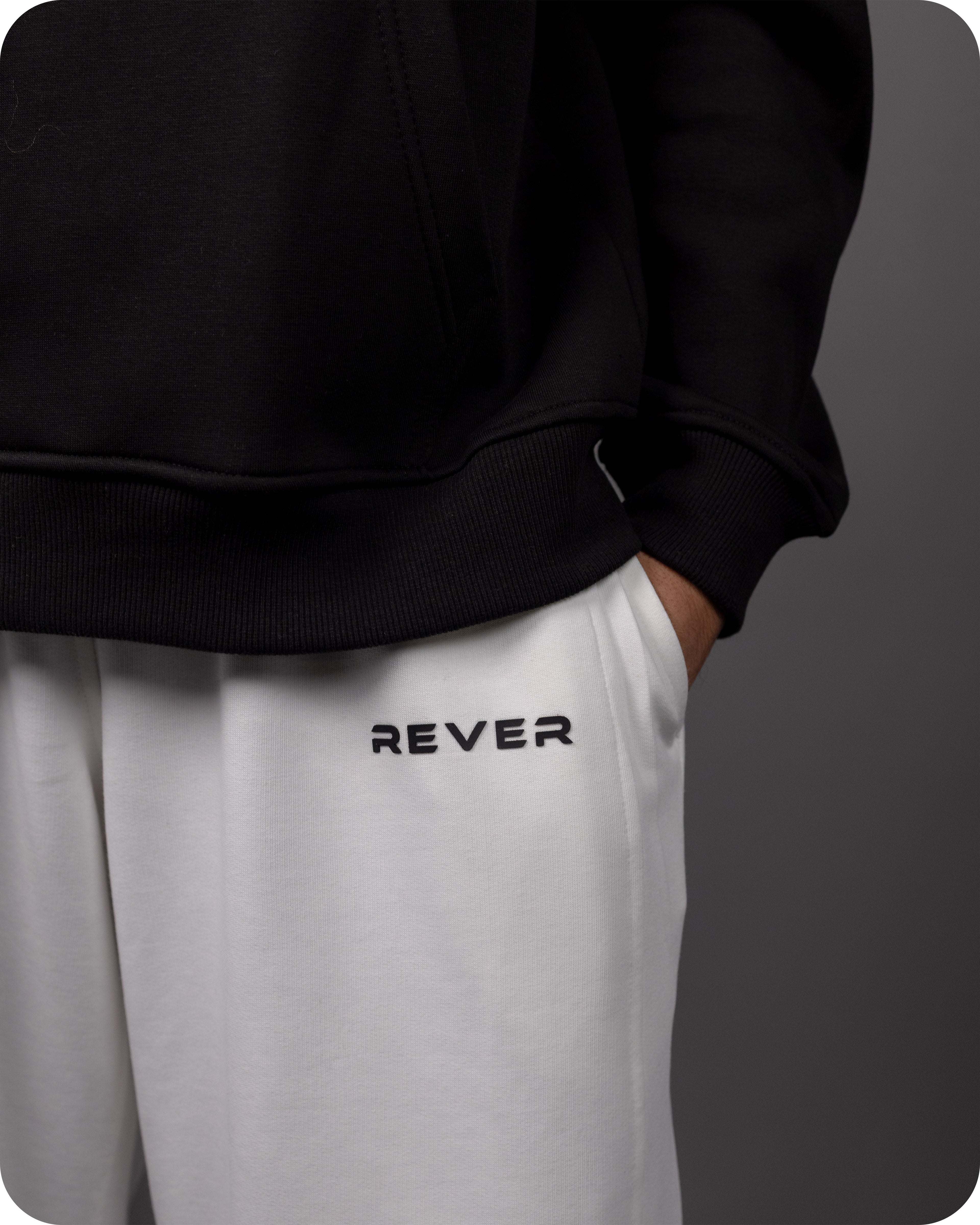 REVER – Baggy Pants – Off White PRINTED Baggy Pants – Premium soft fabric, relaxed fit for ultimate comfort and effortless street style.