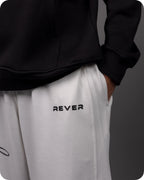 REVER – Baggy Pants – Off White PRINTED Baggy Pants – Premium soft fabric, relaxed fit for ultimate comfort and effortless street style.