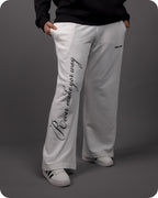 REVER – Baggy Pants – Off White PRINTED Baggy Pants – Premium soft fabric, relaxed fit for ultimate comfort and effortless street style.