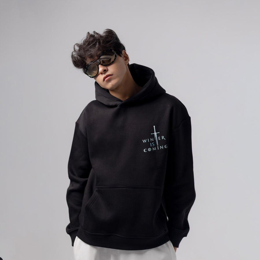 REVER – Oversized Hoodie – Black WINTER IS COMING Print – Premium soft fabric, relaxed fit for ultimate comfort and effortless street style.